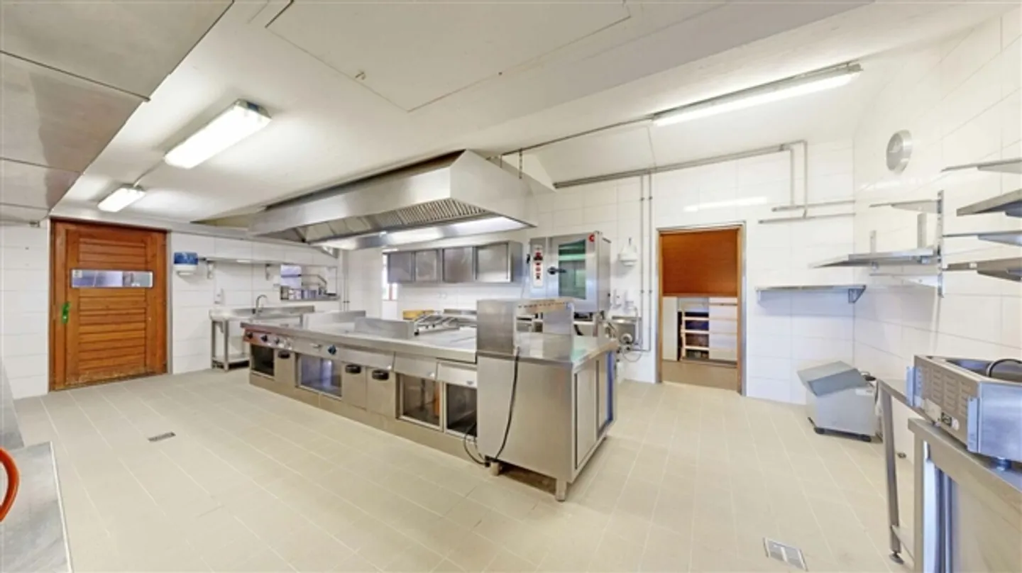 Opportunità di investimento Proprietà Rothöhe con terreno e foresta - Foto 10 di 16