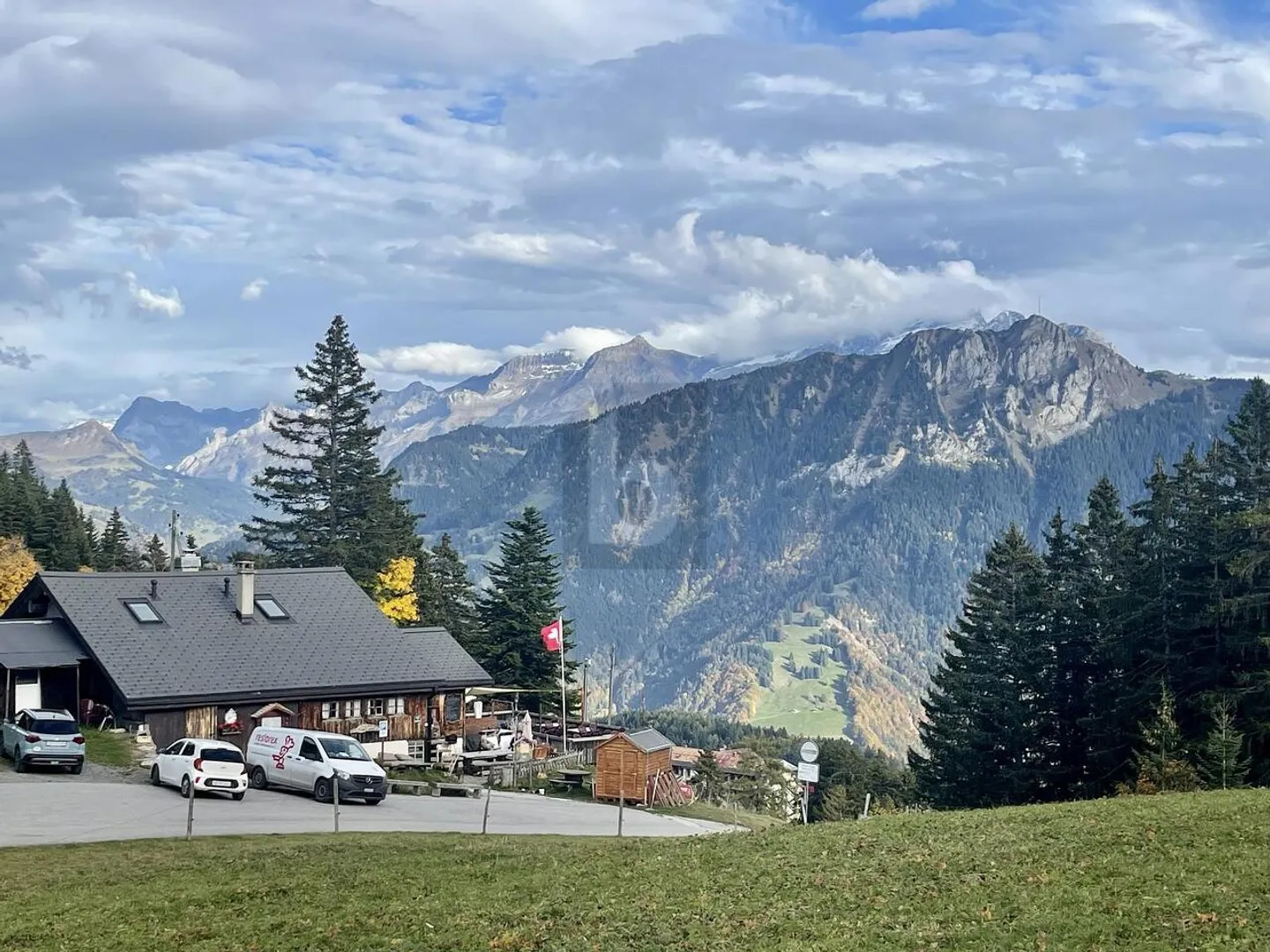 SPLENDID RESTAURANT CHALET WITH APARTMENT - Photo 1 of 6