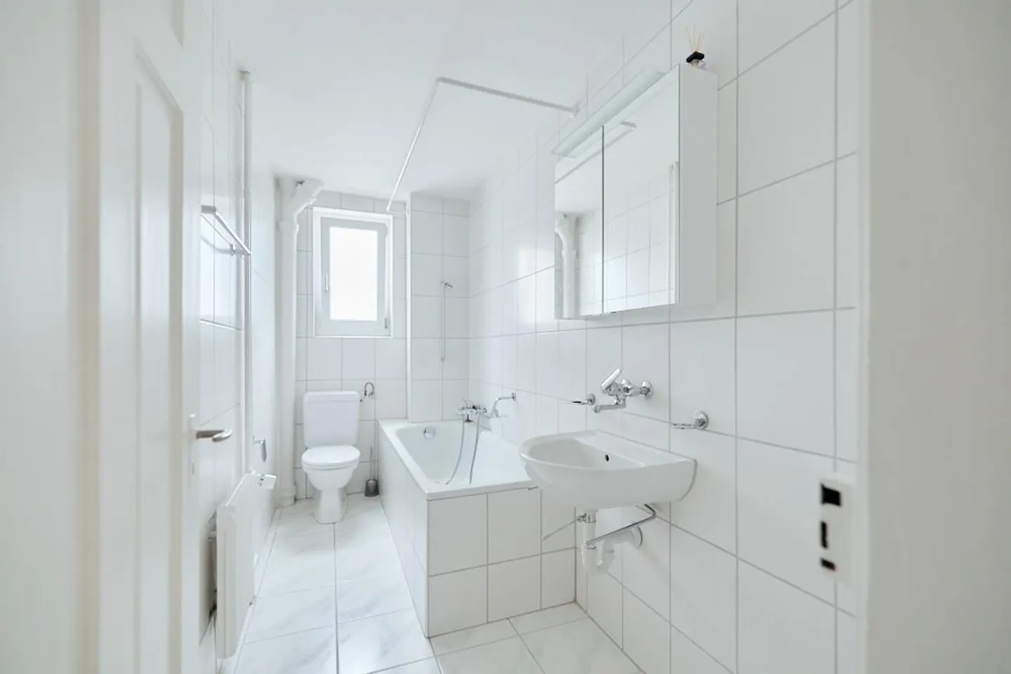 Renovated 3.5-room apartment, quiet & central in St. Gallen - Photo 6 of 6
