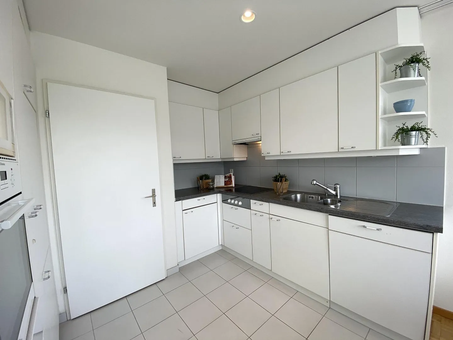 Maisonette apartment with 3 terraces to linger - Photo 6 of 12