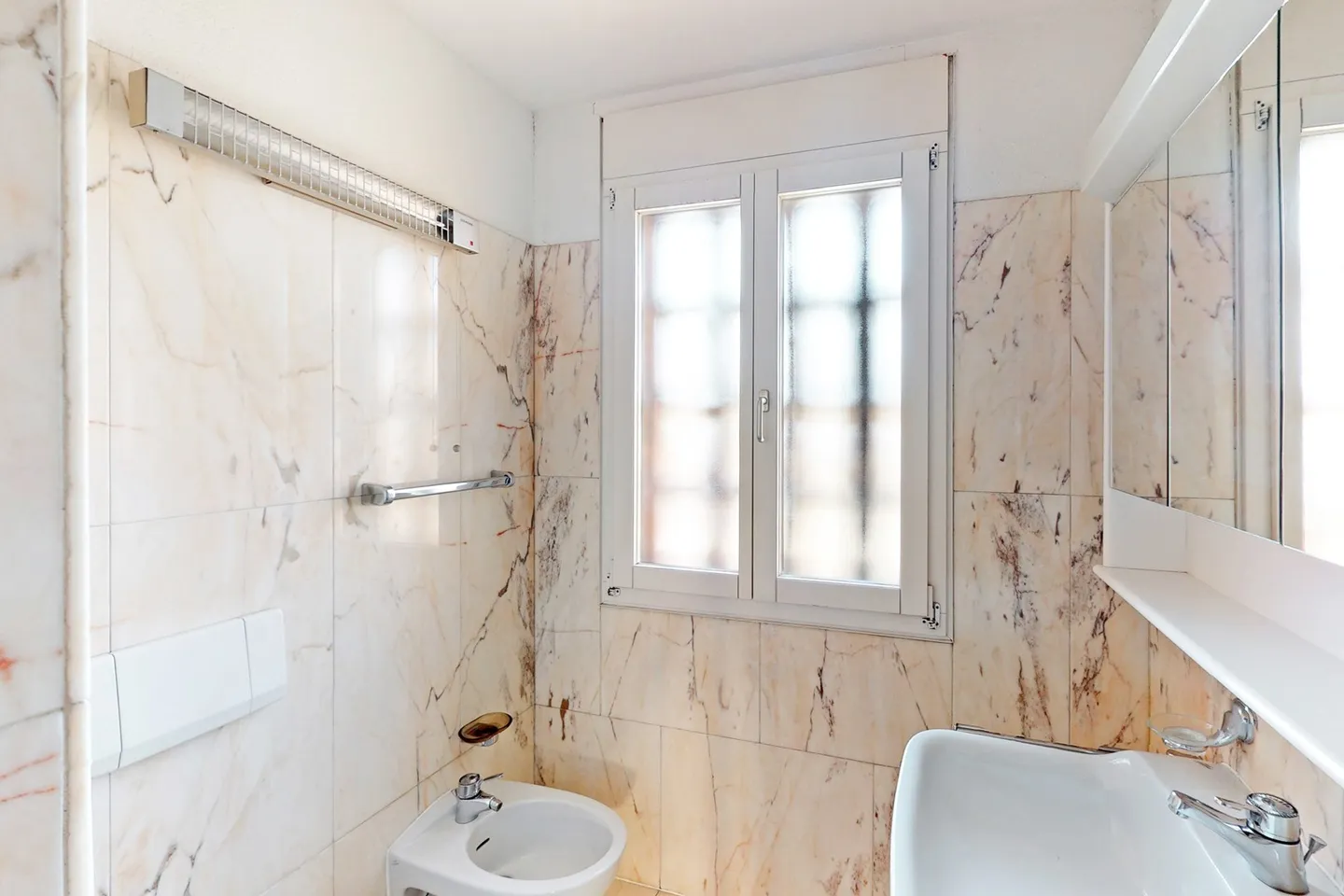 Apartment for rent - Photo 11 of 11