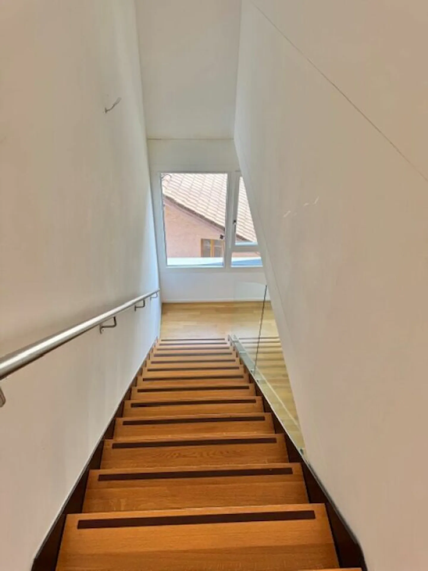 FOR SALE IN THE CENTER OF LOSONE - MODERN DUPLEX ATTIC OF 5.5 ROOMS - Photo 24 of 27