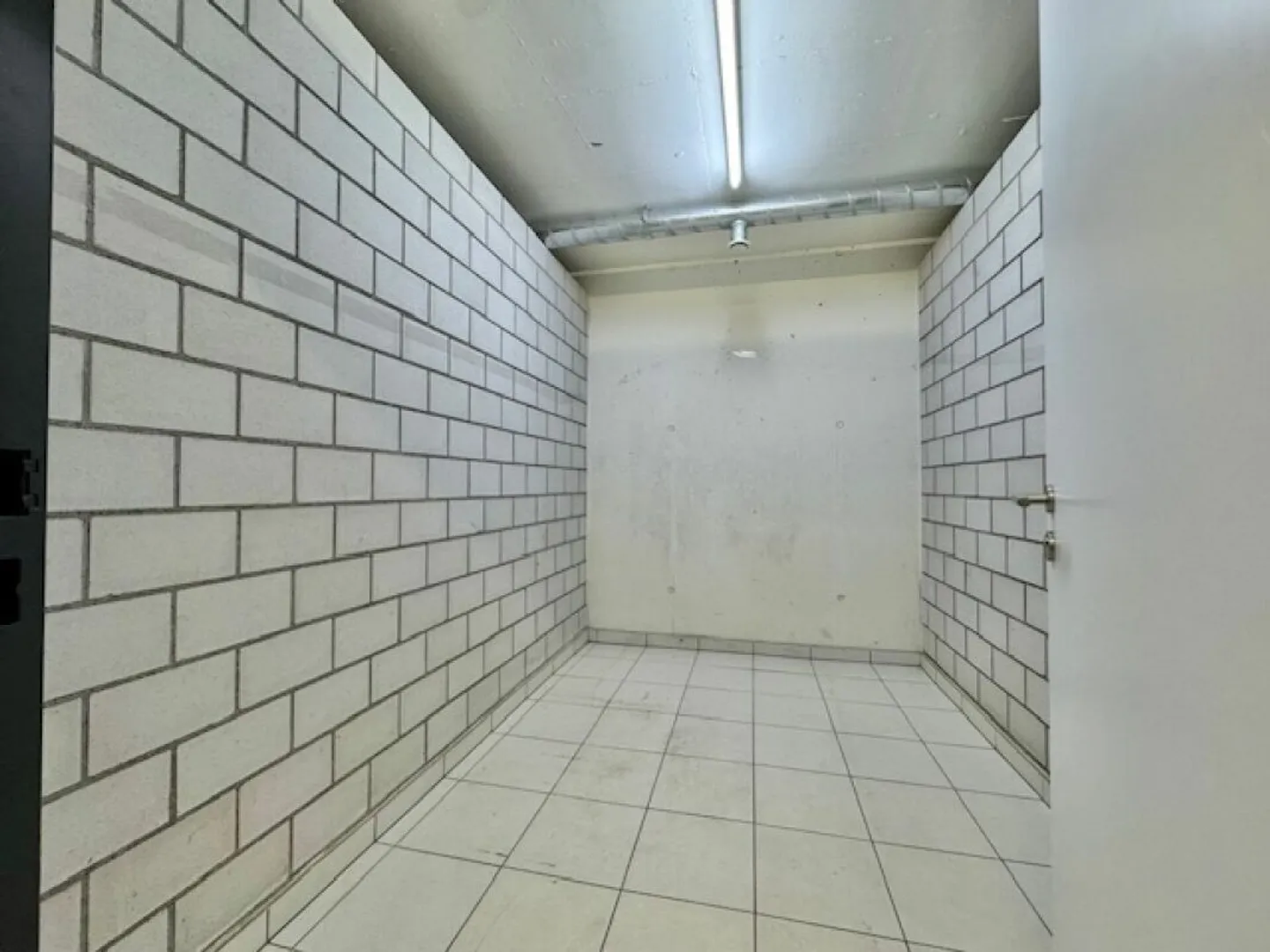 FOR SALE IN THE CENTER OF LOSONE - MODERN DUPLEX ATTIC OF 5.5 ROOMS - Photo 25 of 27