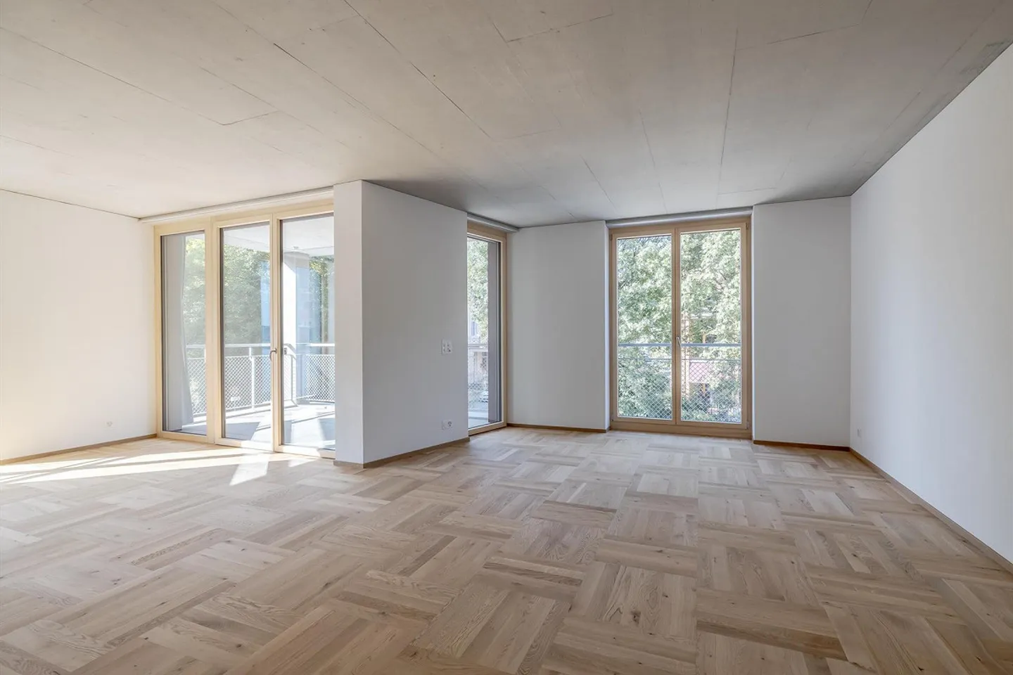 3.5 Room Apartment in Biel - Photo 8 of 13