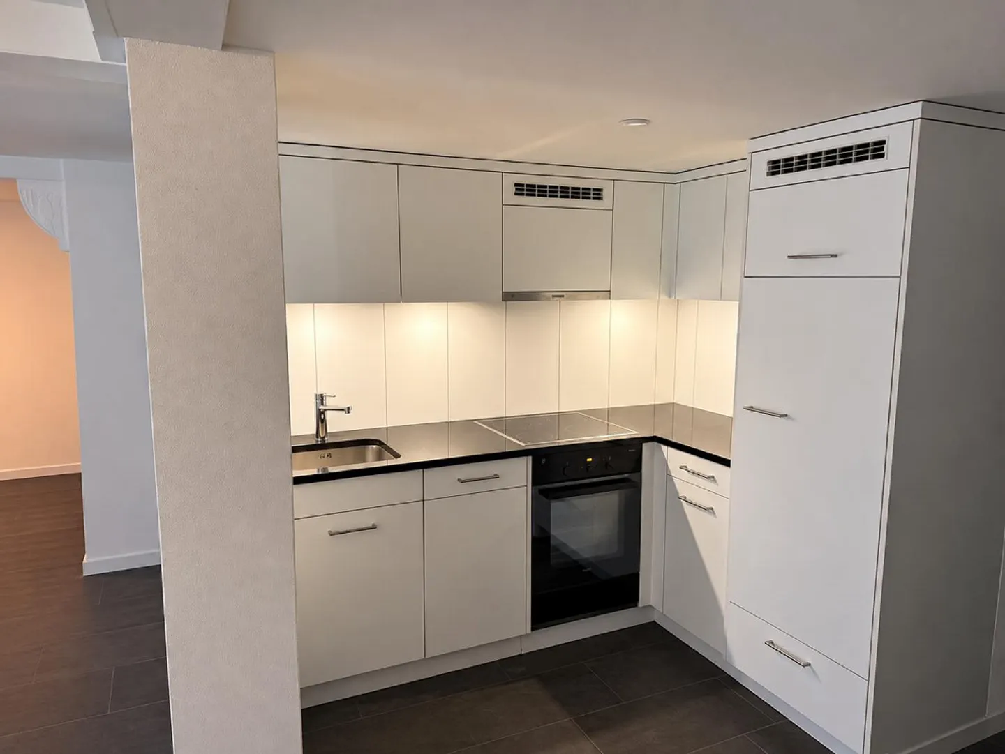 modern 2.5 room apartment - Photo 5 of 8