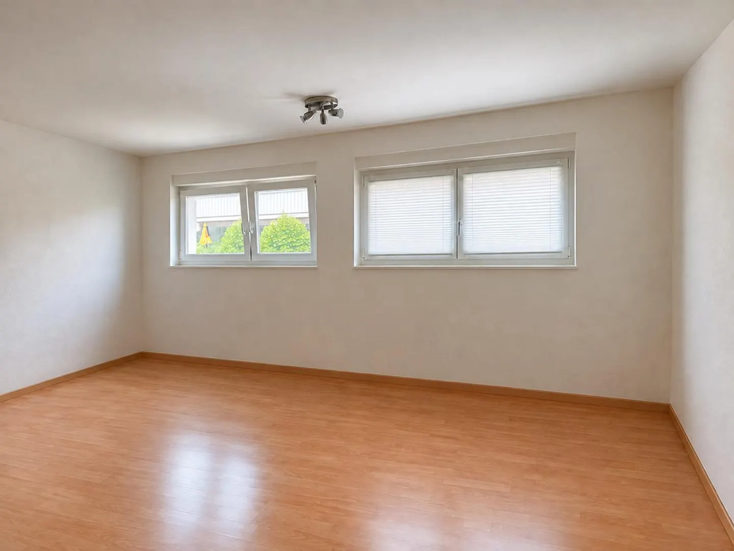modern 2.5 room apartment - Photo 6 of 8