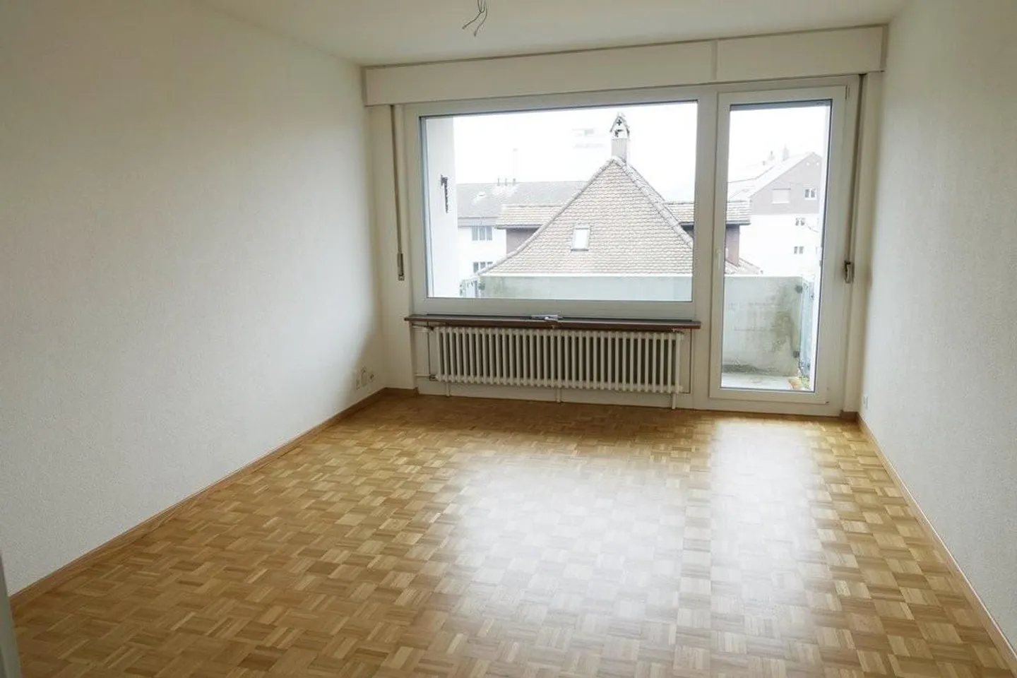 Cozy 3-room apartment in the heart of Herzogenbuchsee for rent - Photo 1 of 10