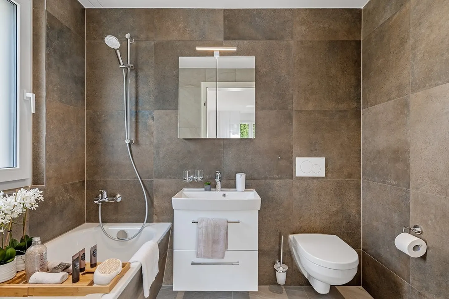 Vivere moderno, appartamento di 4,5 locali in una posizione tranquilla - Foto 5 di 7