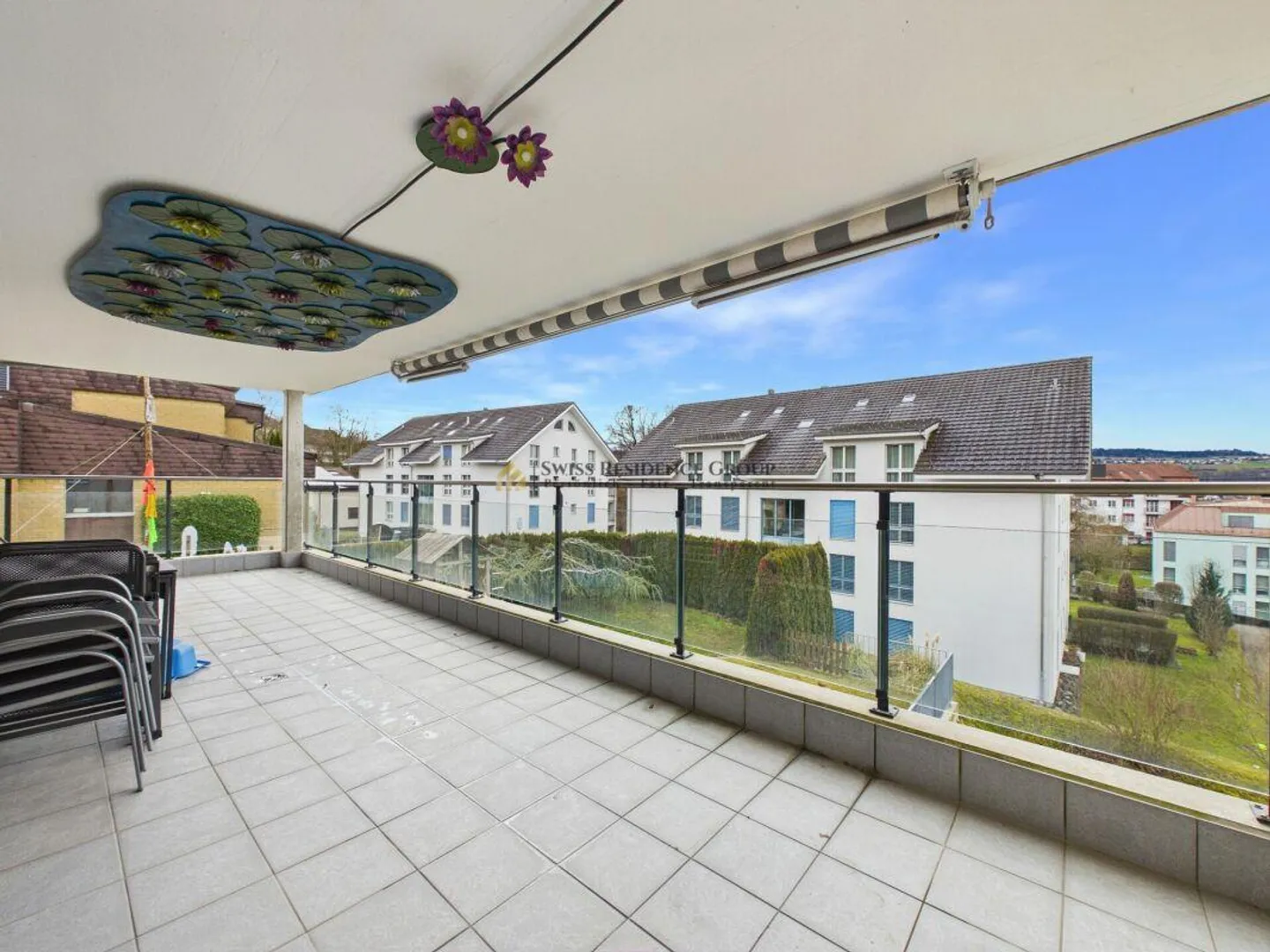 Appartement exclusif de 5,5 pièces avec équipements haut de gamme et taux d'imposition attractif (72%) - Photo 1 sur 18