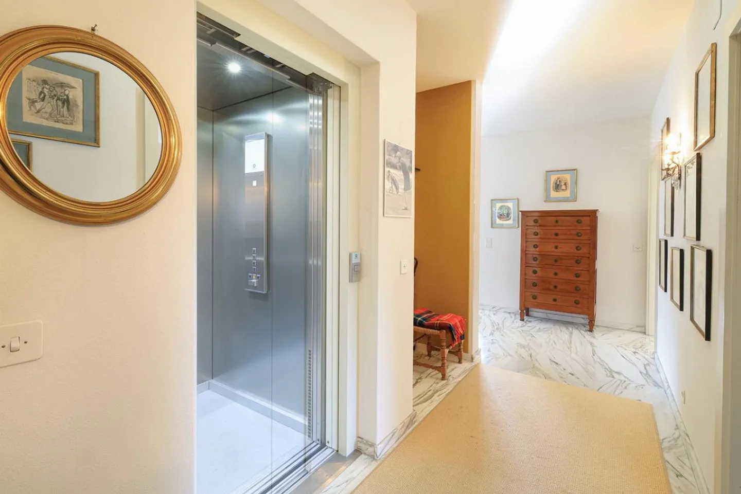 Appartement Attique Spacieux - Photo 8 sur 8