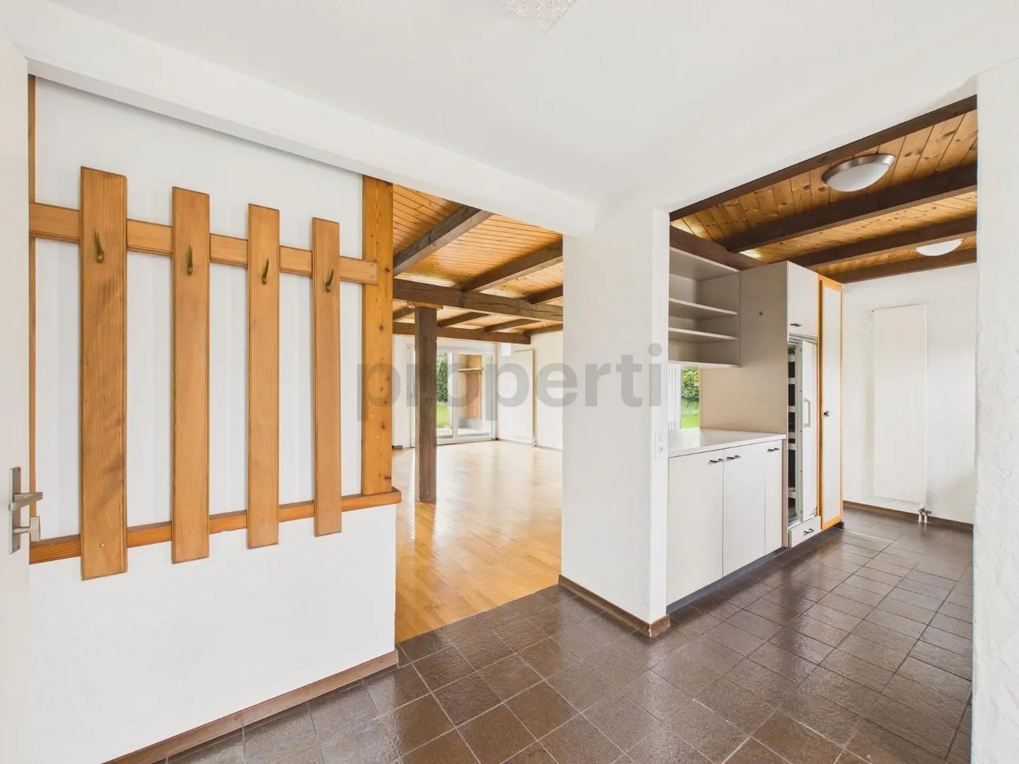 Luminoso duplex di 5,5 stanze con terrazza, giardino d'inverno e balcone, Dietlikon - Foto 4 di 10