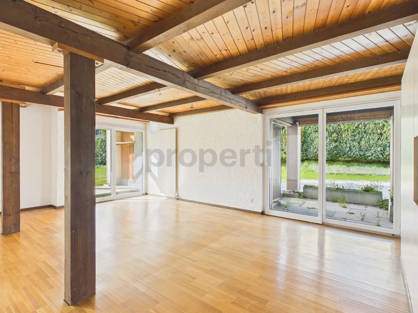 Luminoso duplex di 5,5 stanze con terrazza, giardino d'inverno e balcone, Dietlikon - Foto 6 di 10