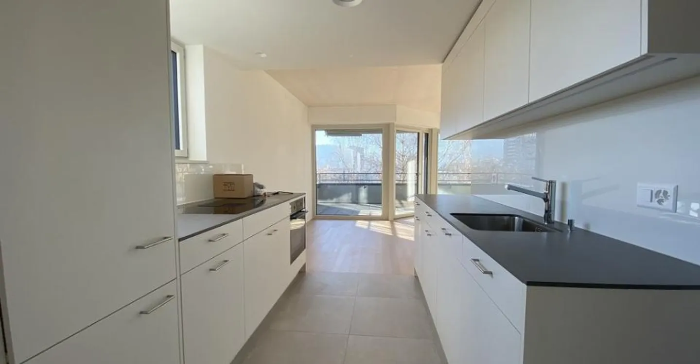 A Happy Apartment Start - Photo 5 of 6