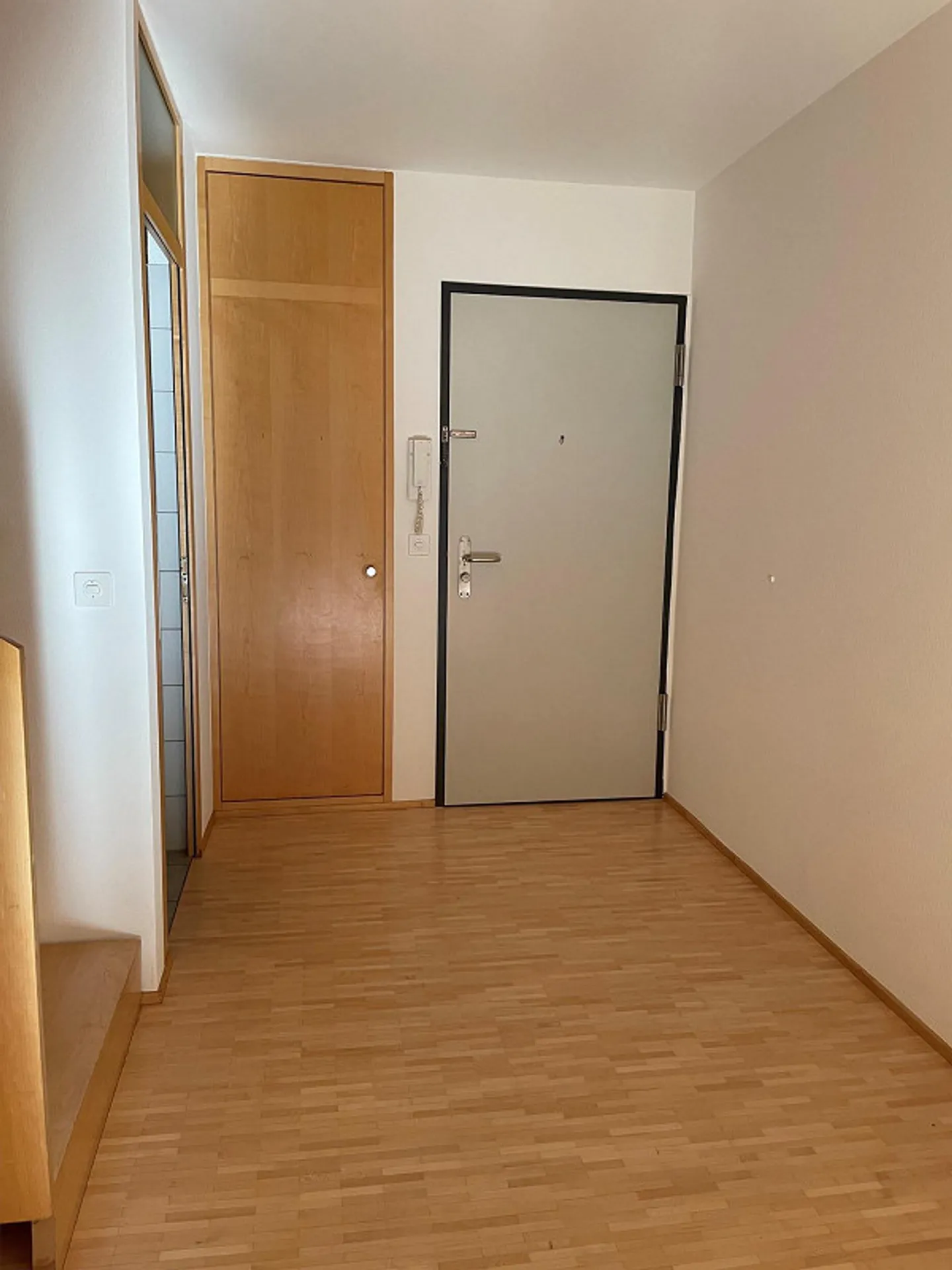 Large Family Apartment with Garden - Photo 2 of 12