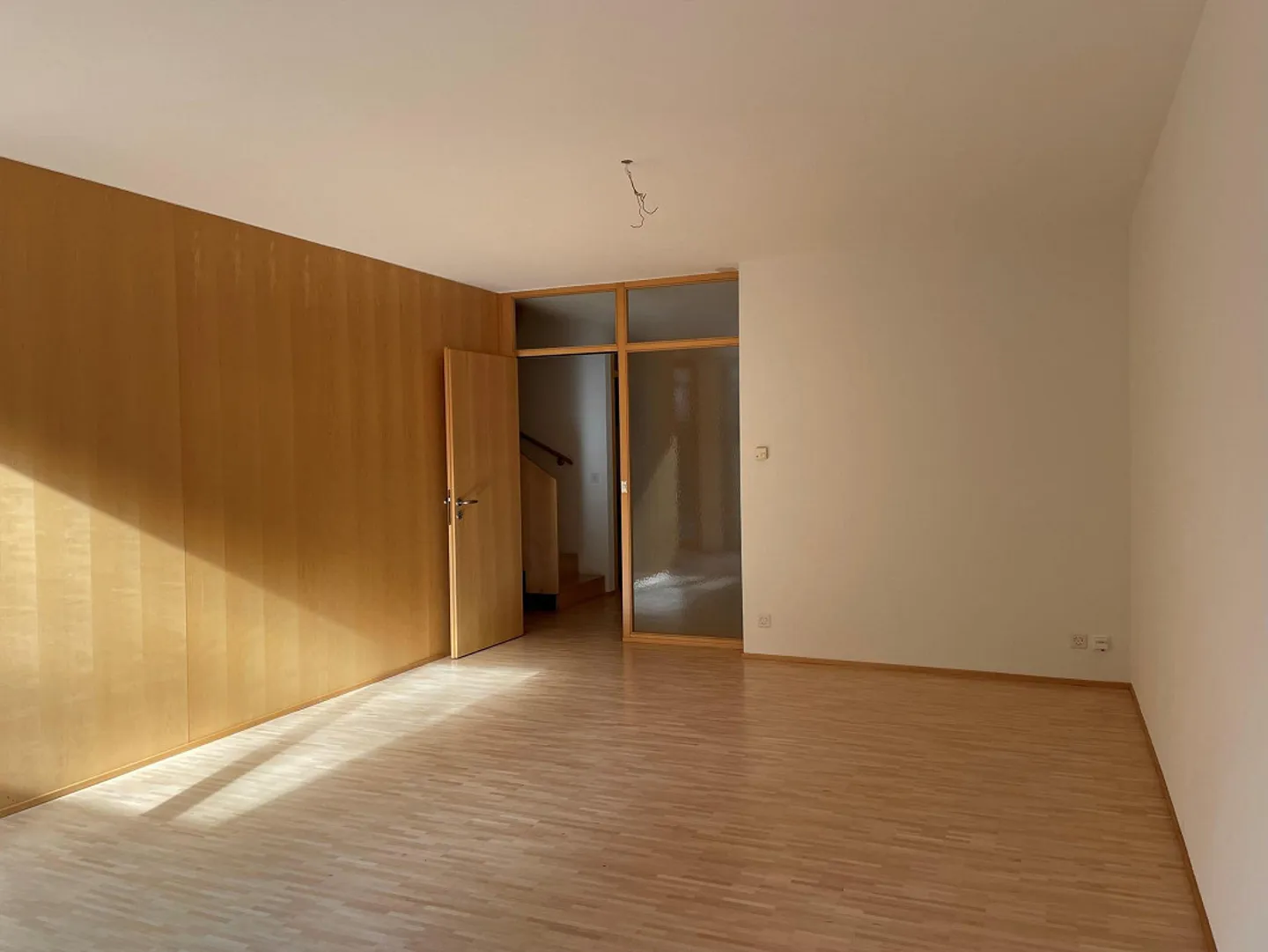 Large Family Apartment with Garden - Photo 3 of 12