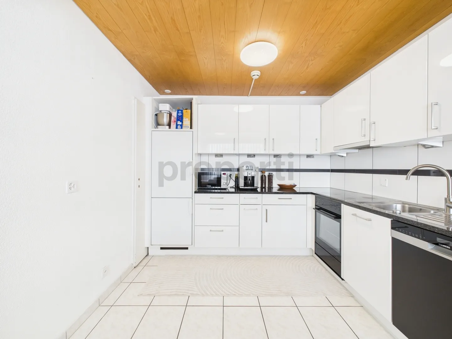 Appartement rénové de 4,5 pièces à Trimbach - Photo 5 sur 13