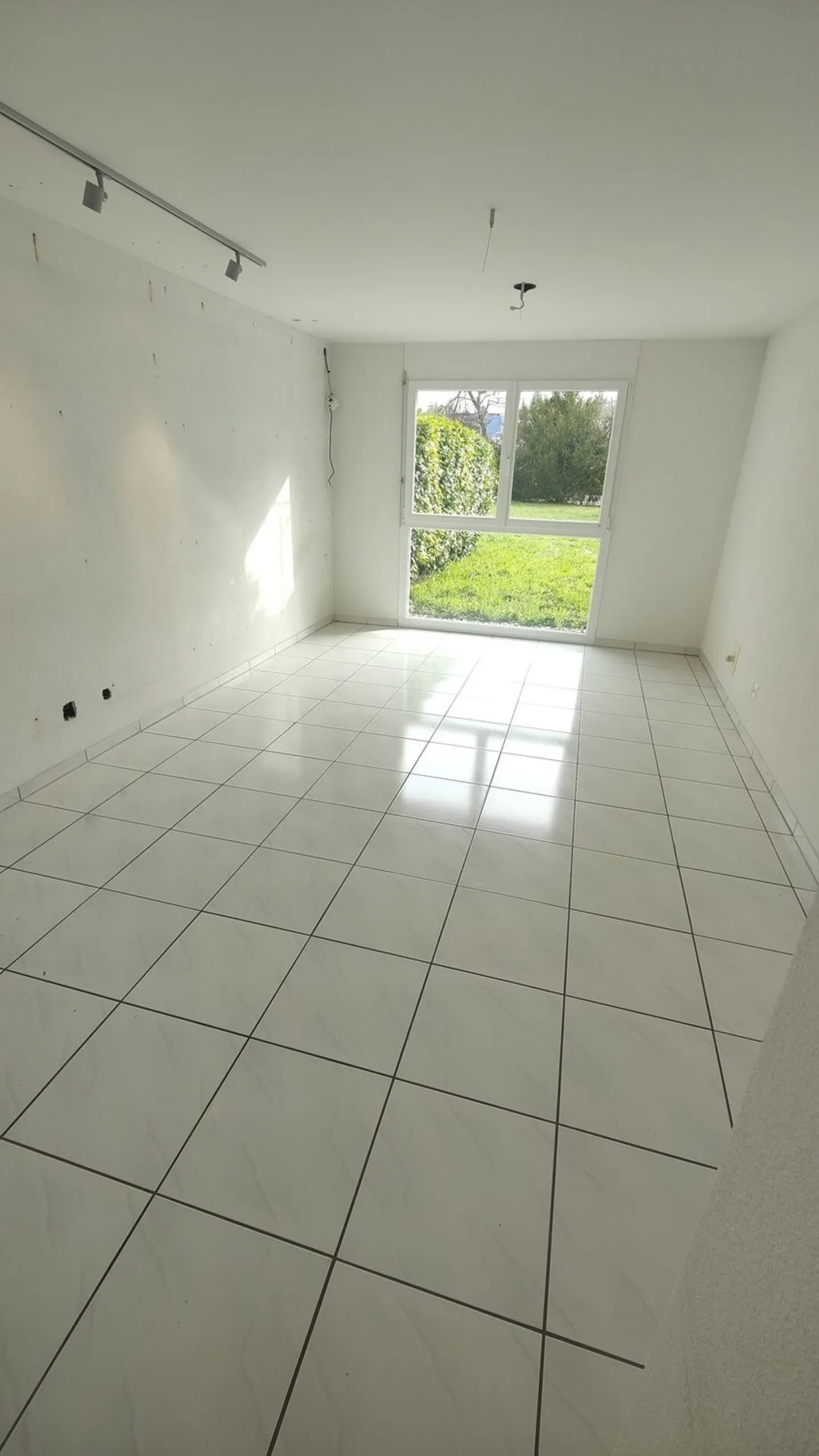 Grosszügiges lichtdurchflutetes Büro auf zwei Etagen - Foto 4 von 8