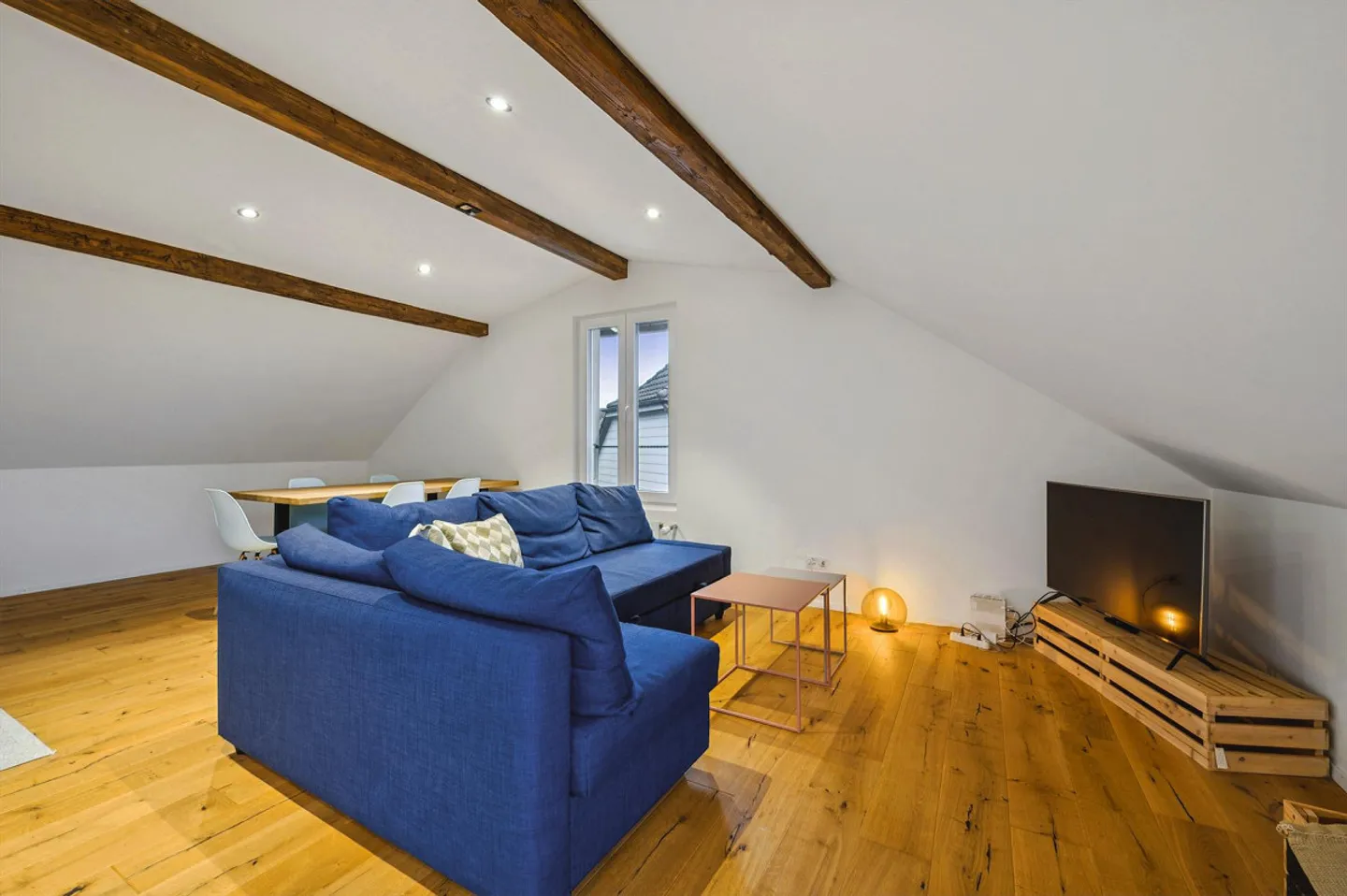 Modern renovated multi-family house with three units in a quiet location - Photo 8 of 13