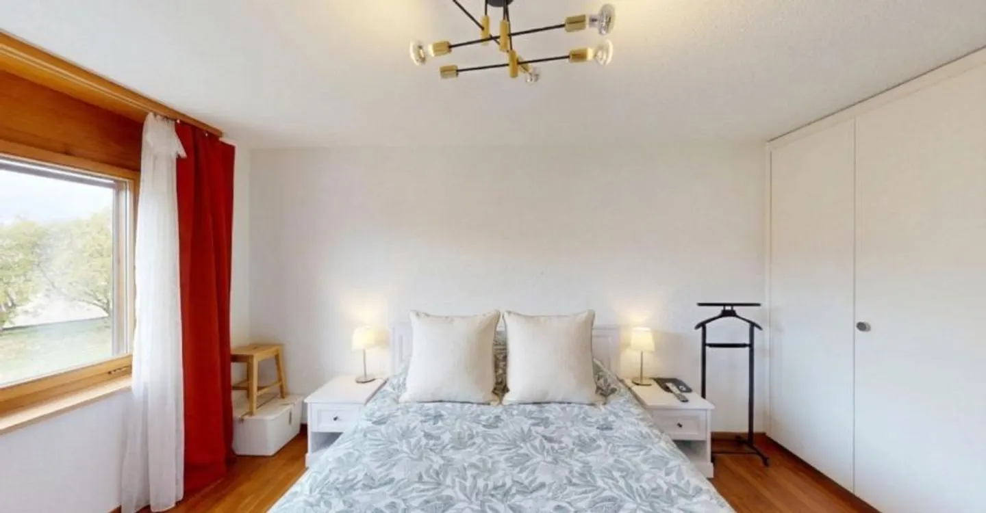 Charming 5.5 Room Apartment in Tavannes - Photo 6 of 9
