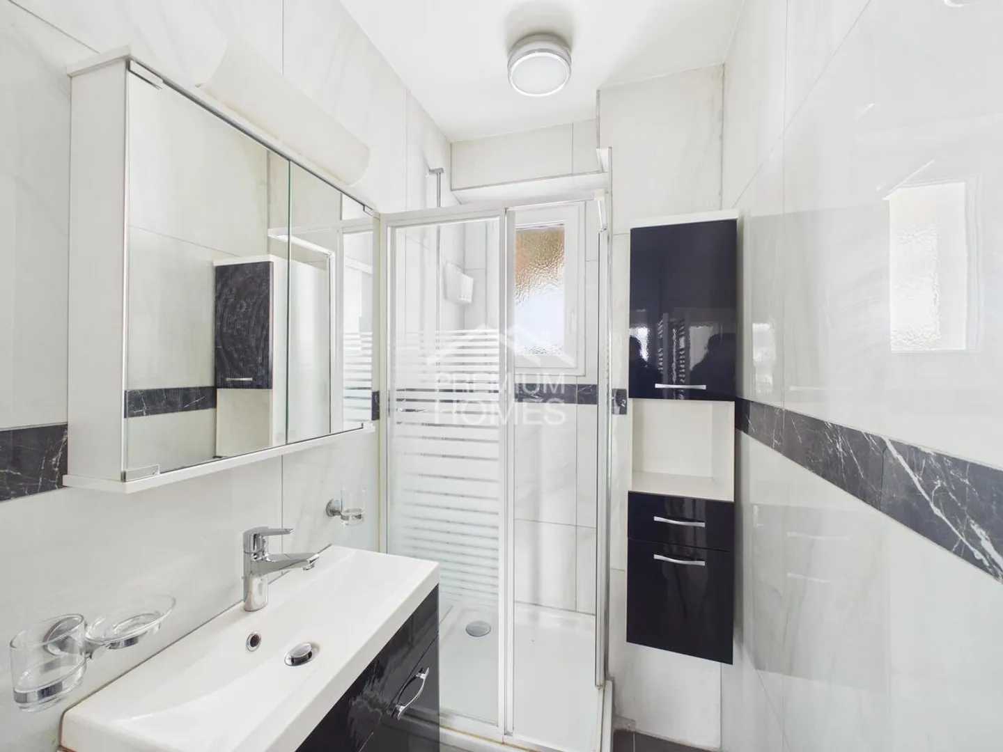 Appartamento luminoso in un quartiere tranquillo - Foto 6 di 7