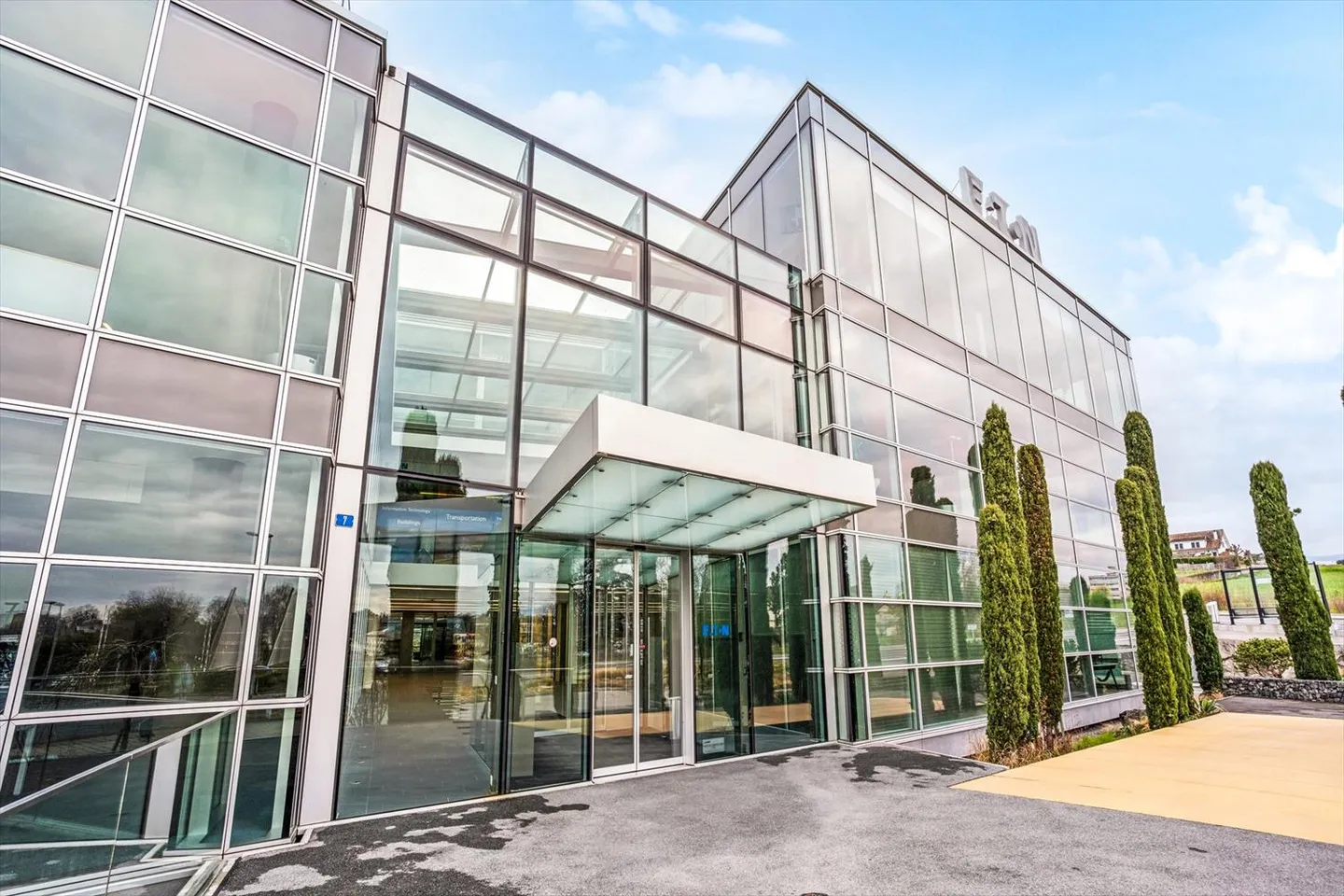Furnished offices for rent in Morges - Area of 1,695 m2 - Photo 2 of 13