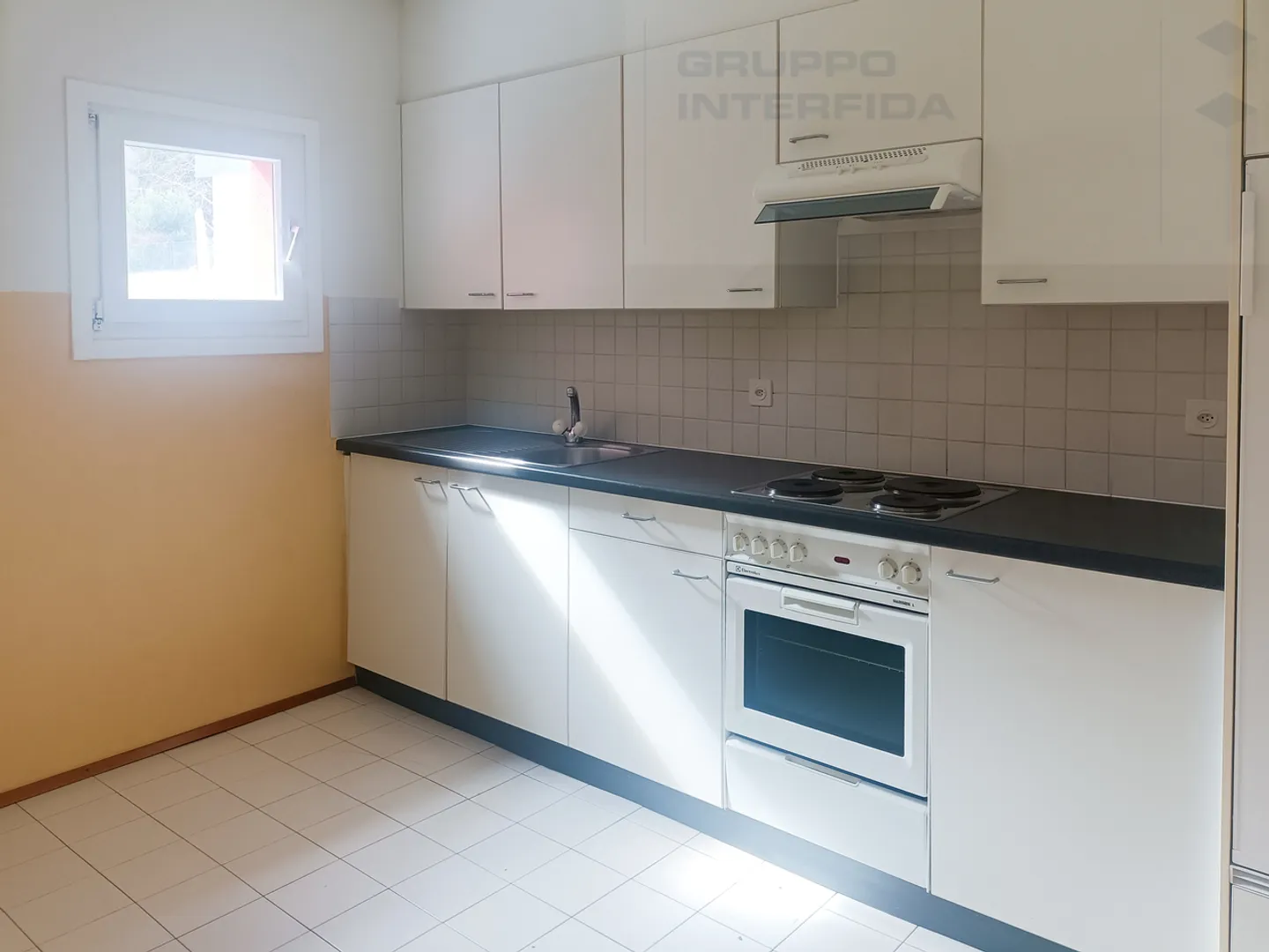APPARTEMENT 3.5 PIÈCES AVEC DEUX GRANDES TERRASSES - Photo 5 sur 13