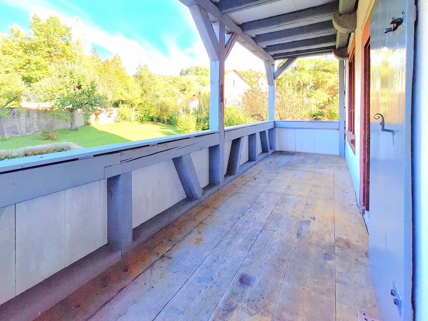 Modern restauriertes Pfarrhaus - Wohnen und Arbeiten auf 300 m2 Fläche - Foto 5 von 12