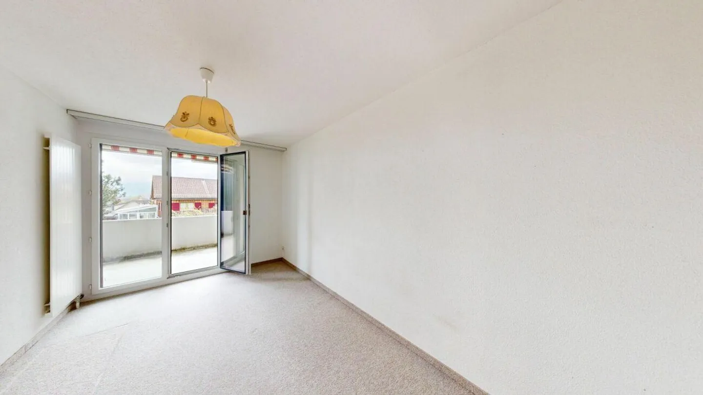 Appartamento attico attraente di 4,5 locali in un tranquillo quartiere residenziale - Foto 12 di 16