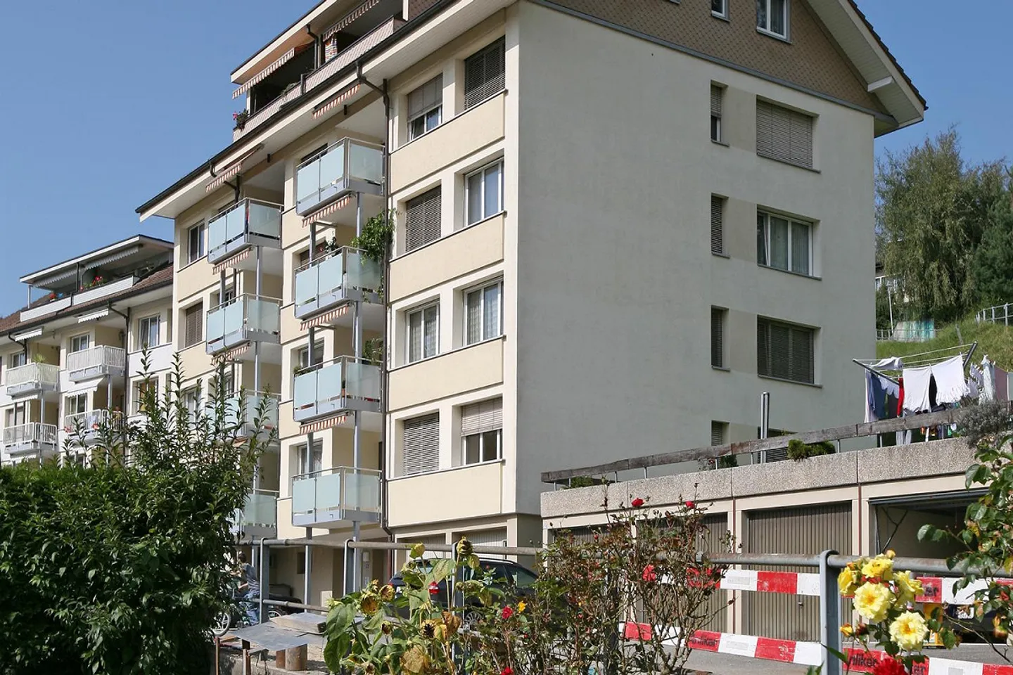 Appartement sous les combles de 3,5 pièces - Photo 2 sur 18