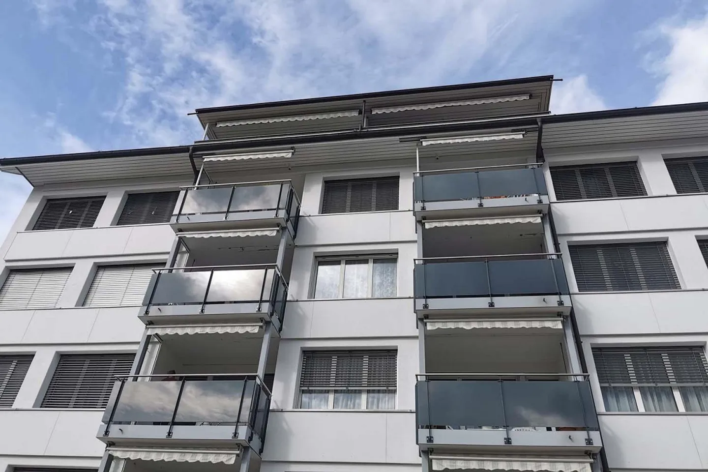 Appartement sous les combles de 3,5 pièces - Photo 3 sur 18