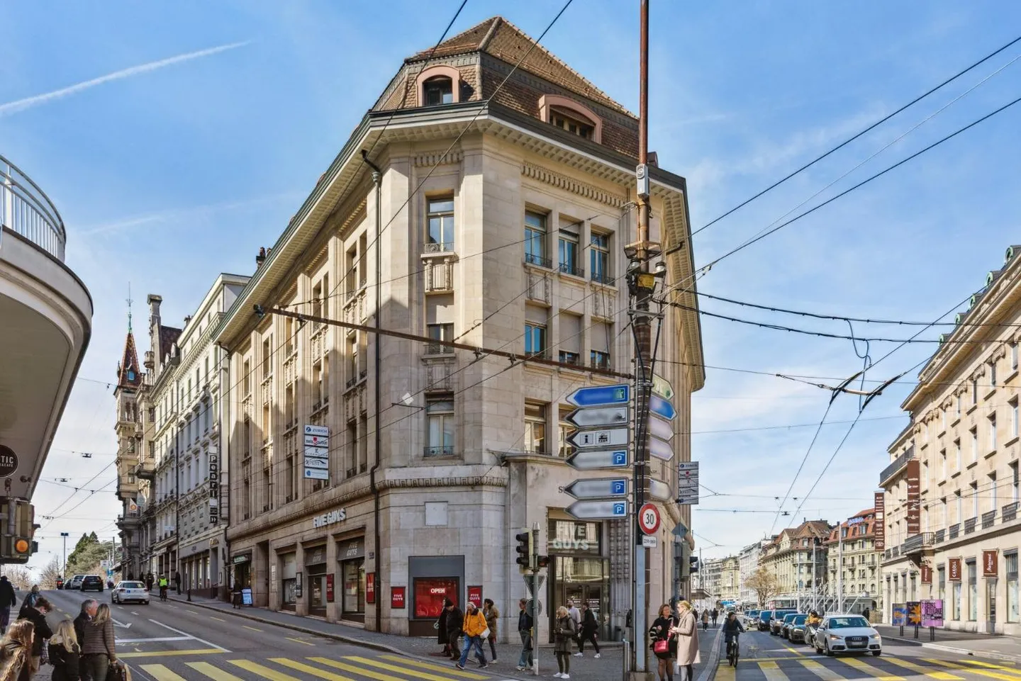 Large Office Space Turnkey in the Historic Center of Lausanne - Photo 11 of 12