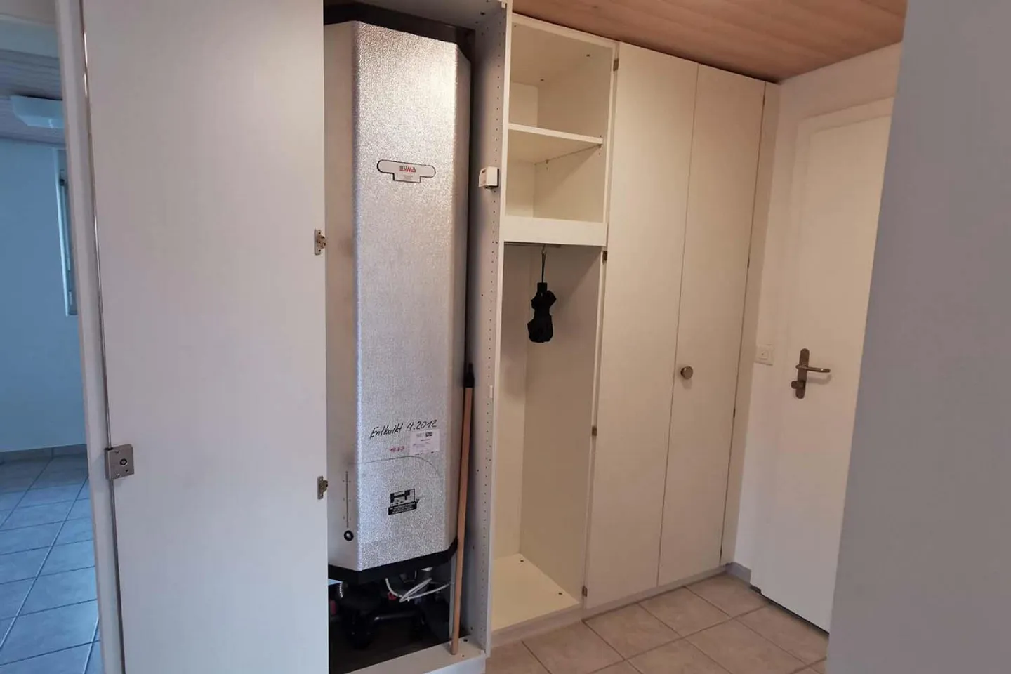Appartement sous les combles de 3,5 pièces - Photo 9 sur 18