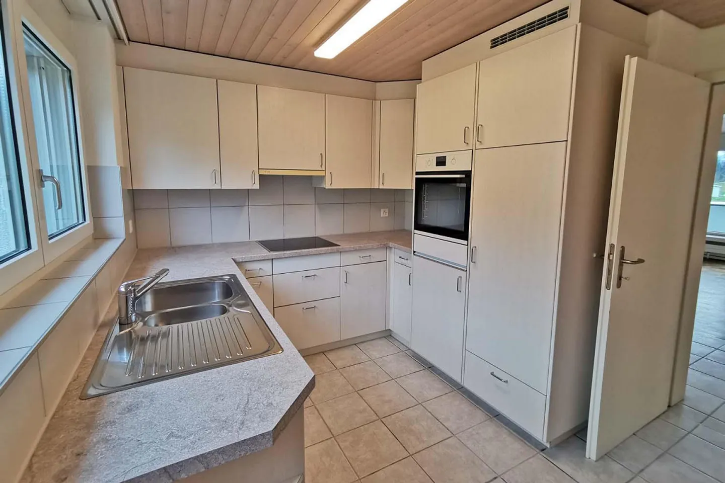 Appartement sous les combles de 3,5 pièces - Photo 10 sur 18