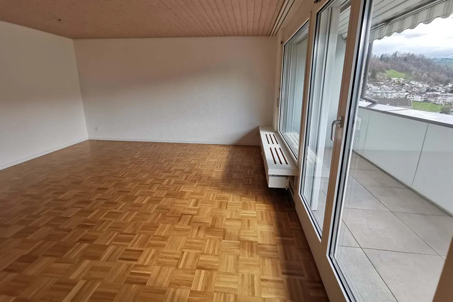 Appartement sous les combles de 3,5 pièces - Photo 16 sur 18