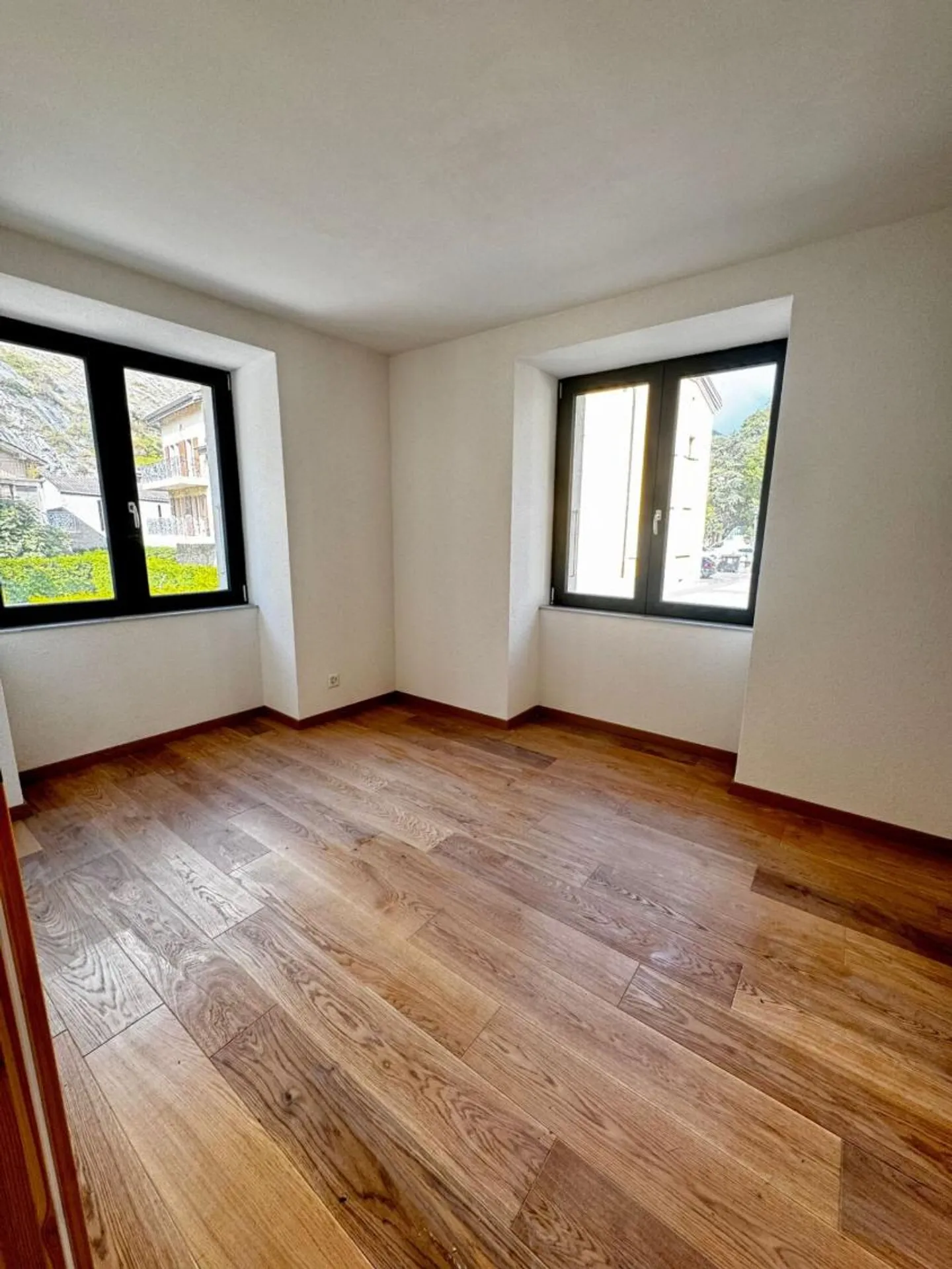 Apartment - Photo 12 of 13