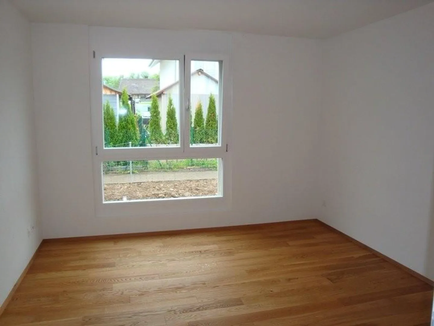 Appartement moderne de 4,5 pièces au rez-de-chaussée à Lyss à louer - Photo 5 sur 12