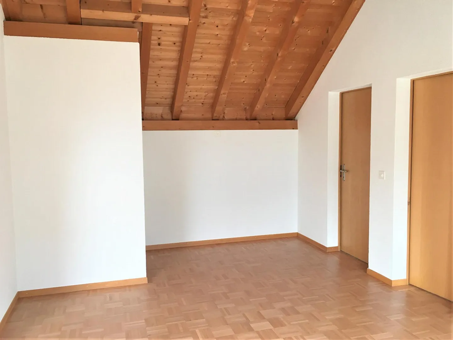 Appartamento mansardato accogliente nel verde - Foto 8 di 9