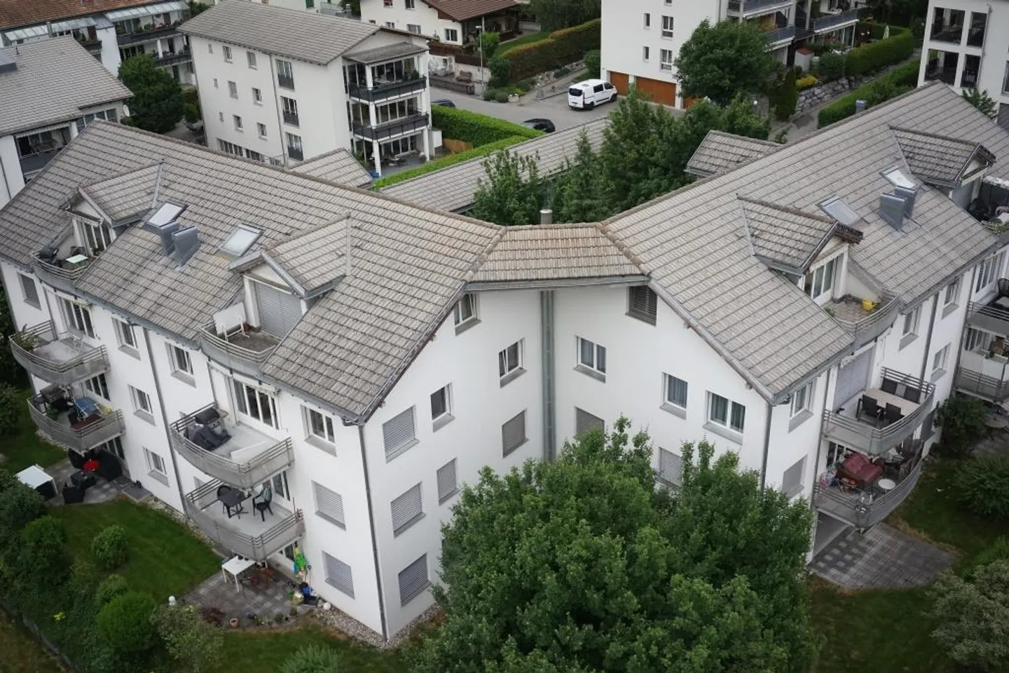Appartamento mansardato accogliente nel verde - Foto 1 di 9