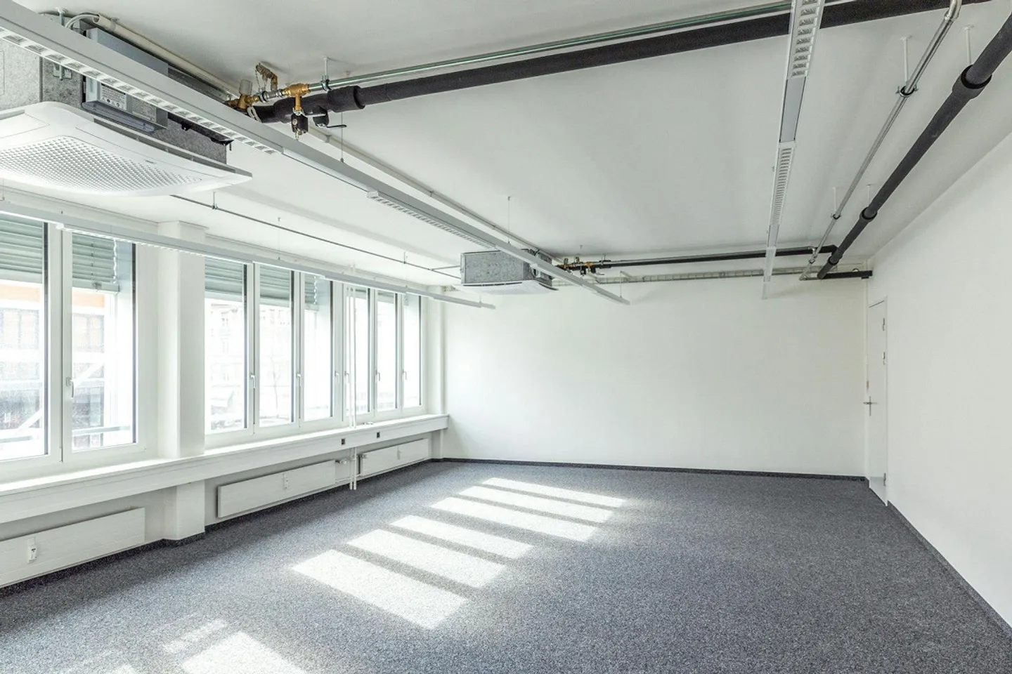Renovierte Büroflächen - Foto 8 von 9