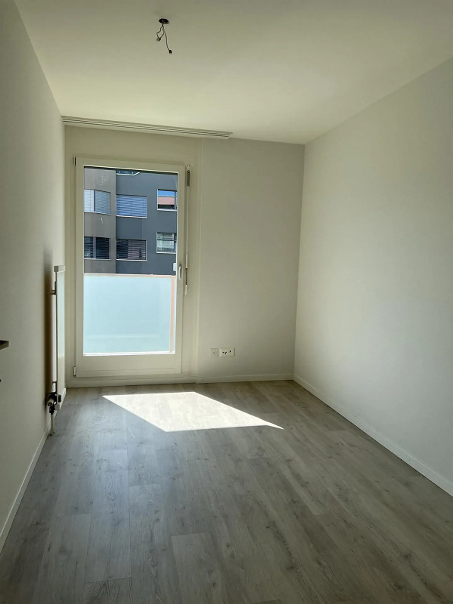 Appartamento 4.5 locali in posizione tranquilla vicino al confine del bosco - Foto 9 di 13