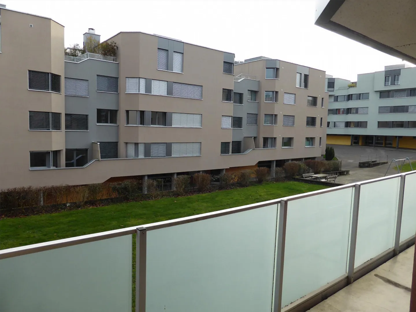 Appartamento 4.5 locali in posizione tranquilla vicino al confine del bosco - Foto 12 di 13