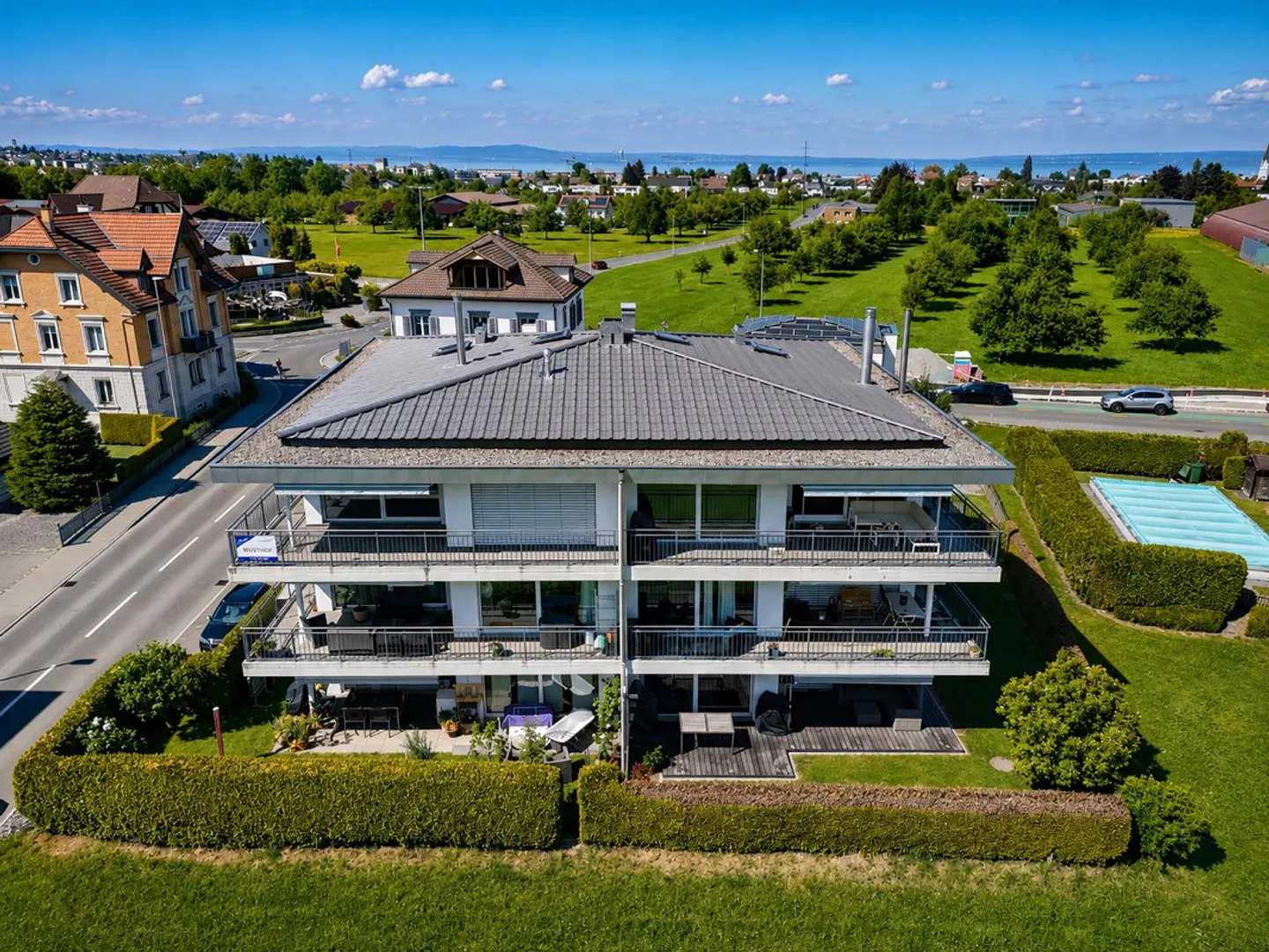 Exclusive 3.5-room penthouse with special living ambiance near Lake Constance - Photo 11 of 11