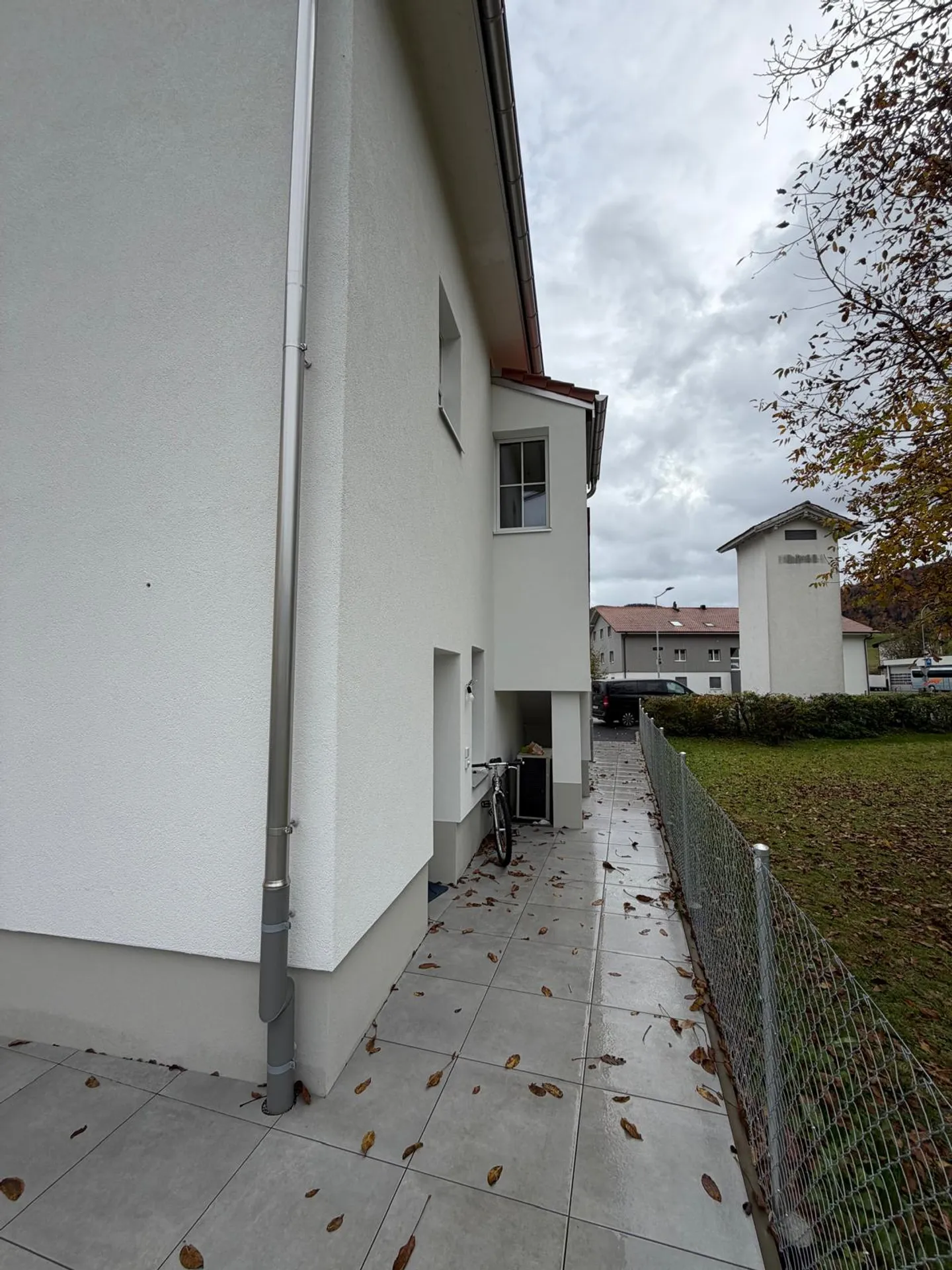 Wohnung mit 2,5 Zimmern renoviert in Haute-Sorne - Foto 7 von 10