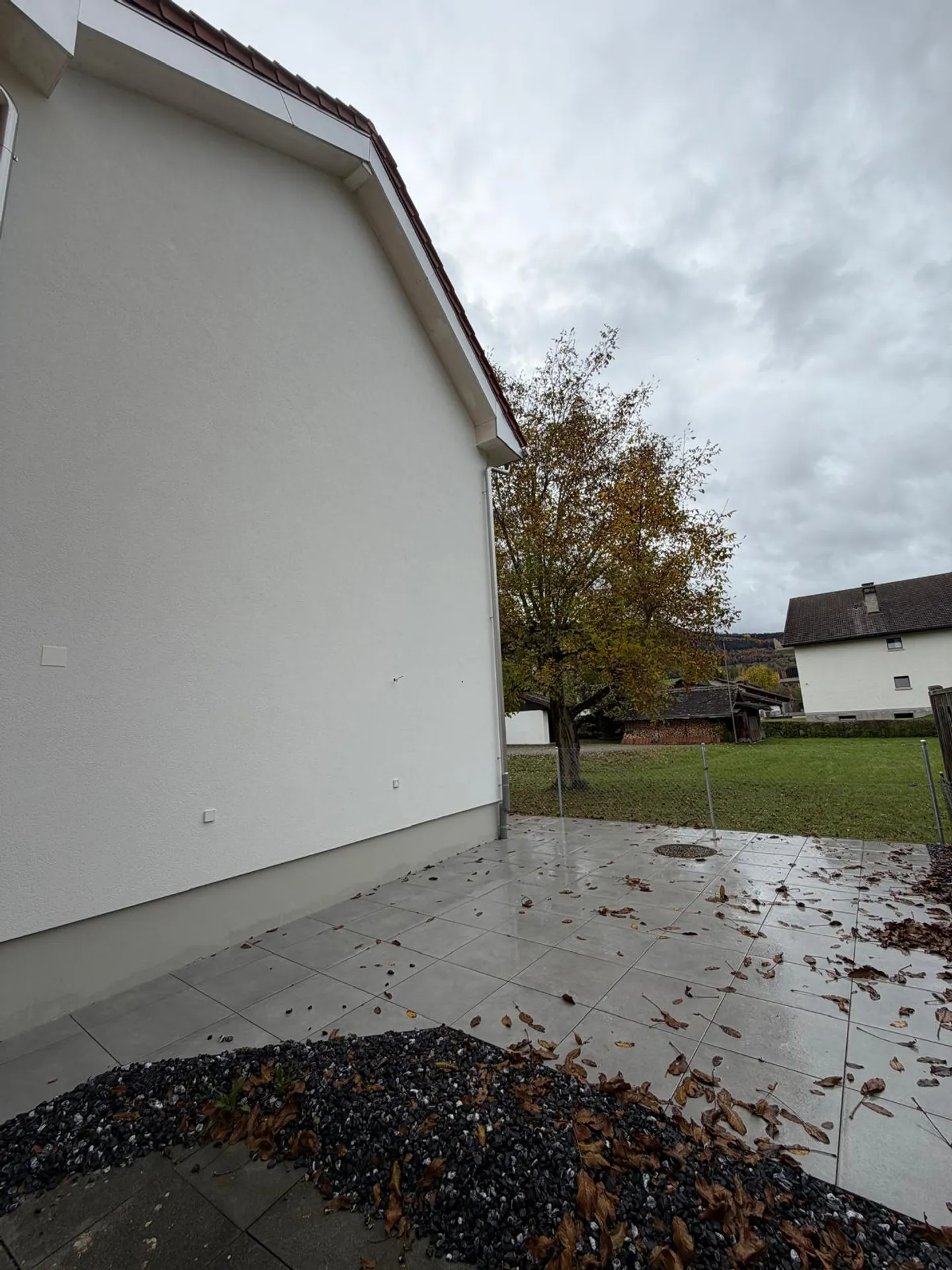 Wohnung mit 2,5 Zimmern renoviert in Haute-Sorne - Foto 8 von 10