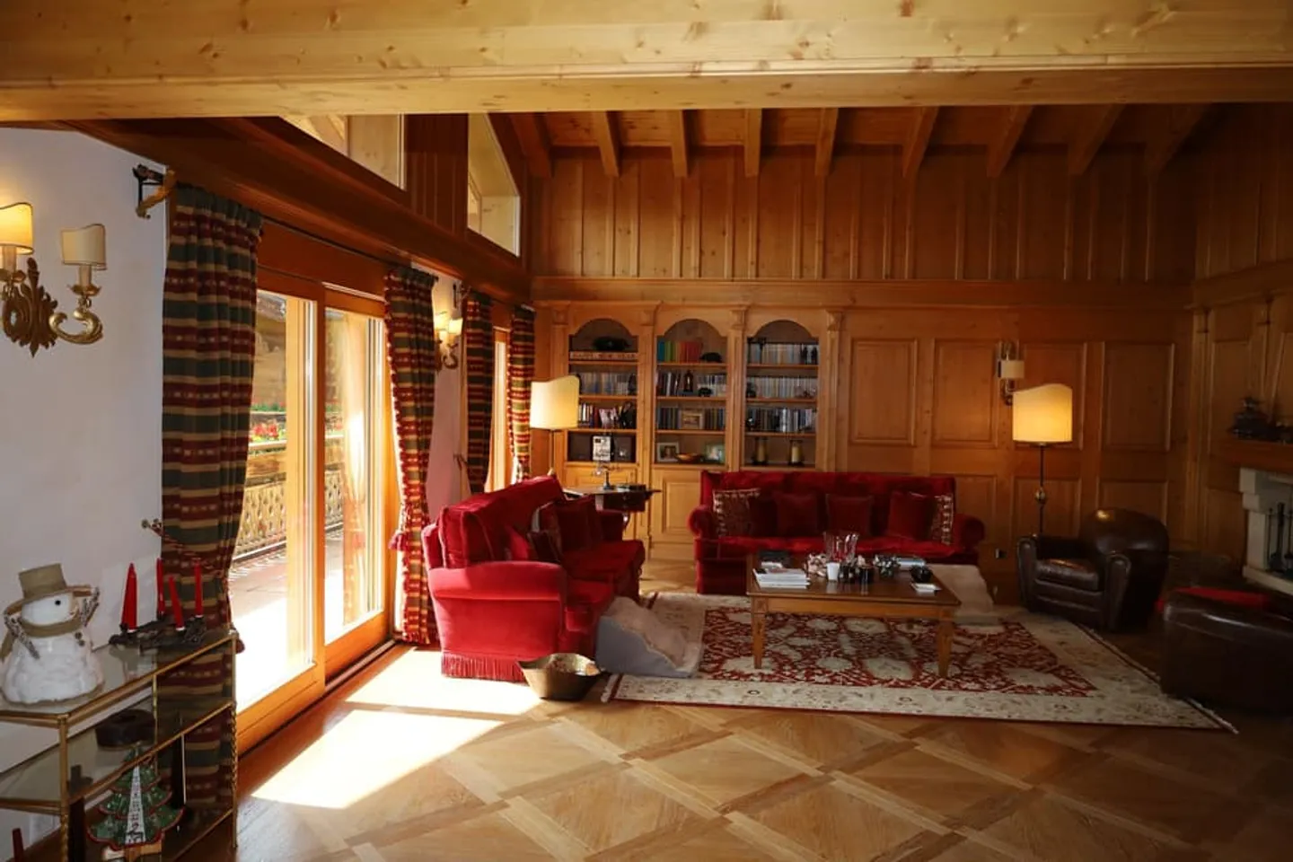 Wunderschöne Penthouse-Wohnung mit 5,5 Zimmern in Crans-Montana - Foto 6 von 13