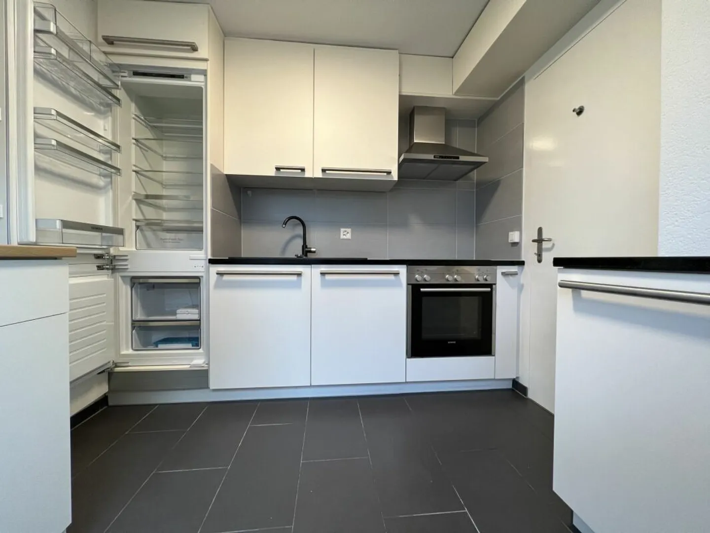 Appartement à louer - Photo 3 sur 9