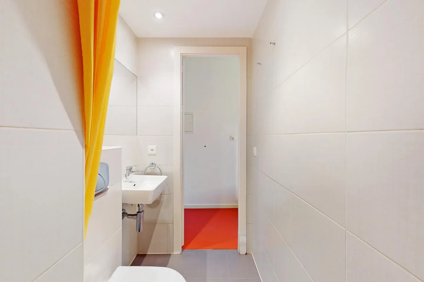 A furnished studio - CHF 300.00 voucher offered! - Photo 7 of 9