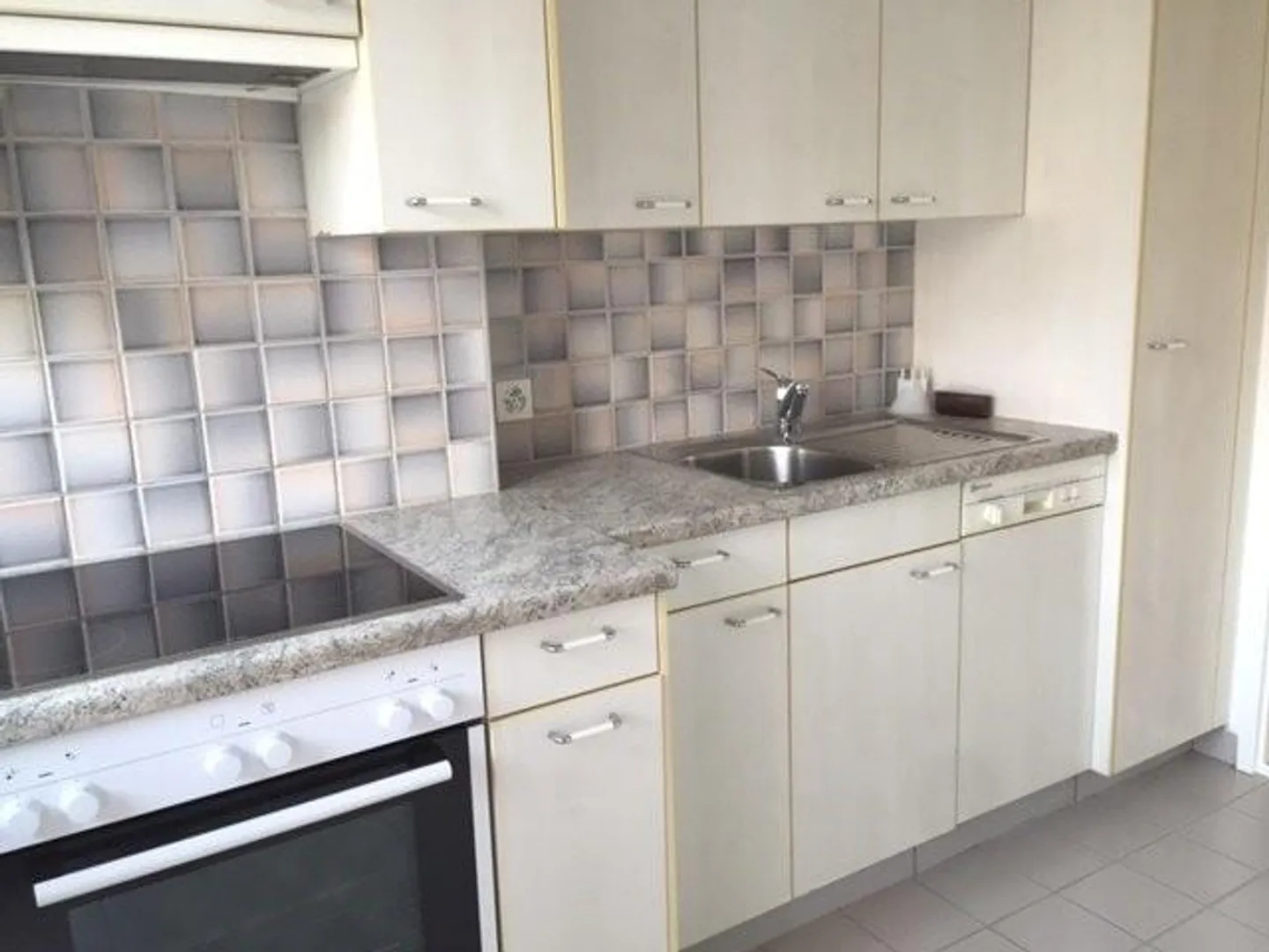 Appartamento in affitto - Foto 4 di 6