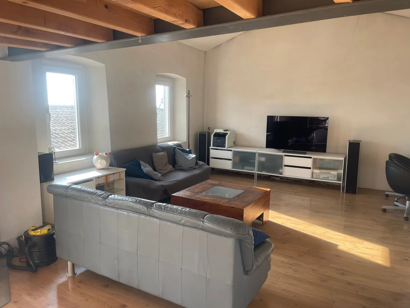 Elegant detached house with 6 rooms and balcony in Mendrisio - Photo 1 of 8