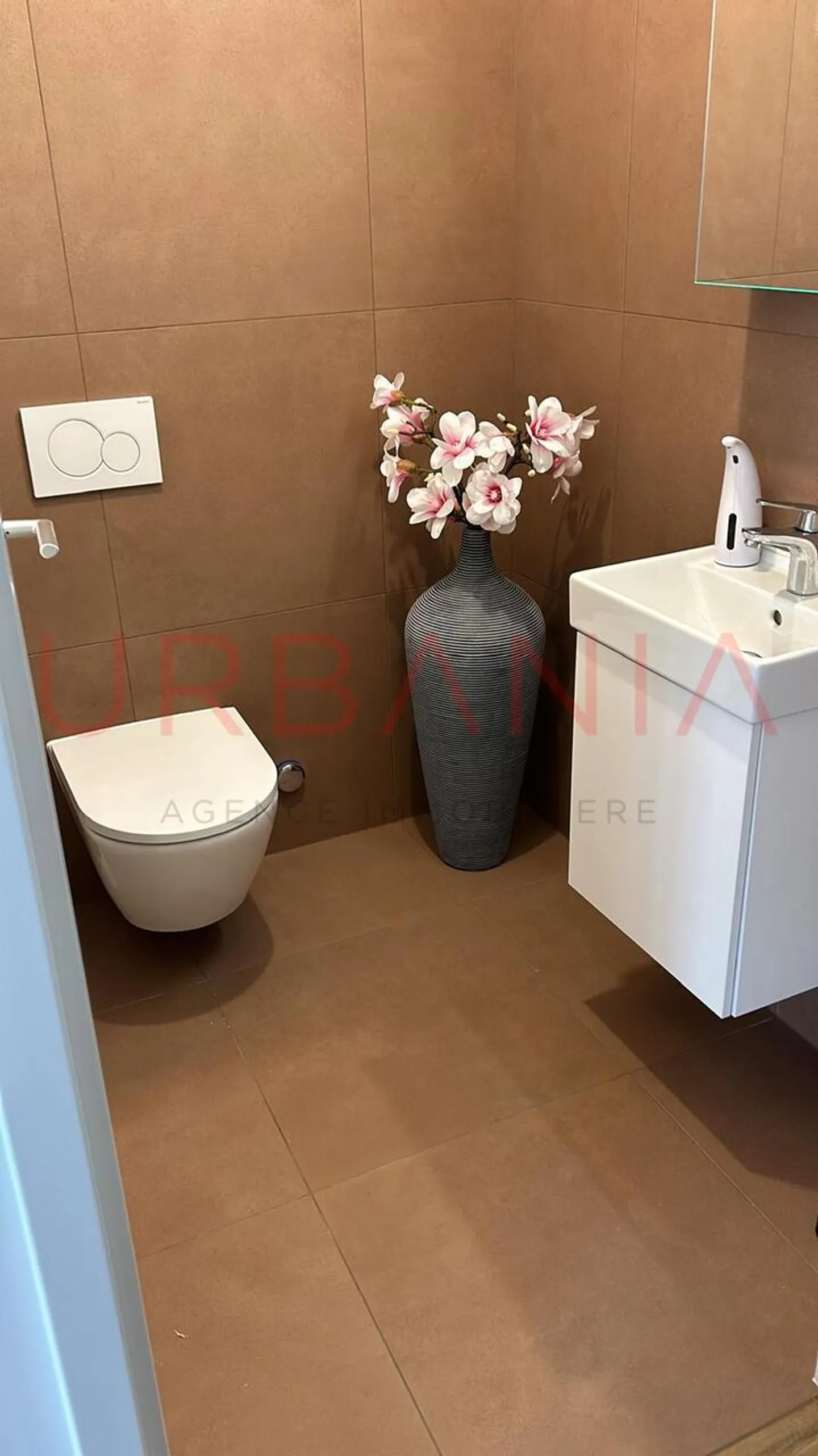 Magnifique 4 pièces lumineux avec terrasse - Foto 8 von 9